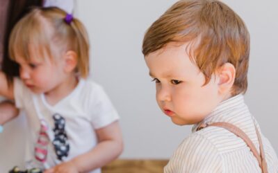 Les métiers pour travailler en crèche